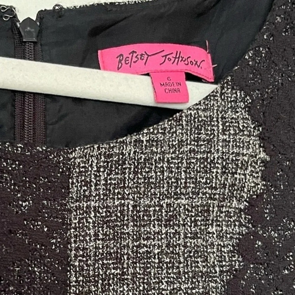 Betsey Johnson Cocktail Dress Size 6 - Picture 6 of 6